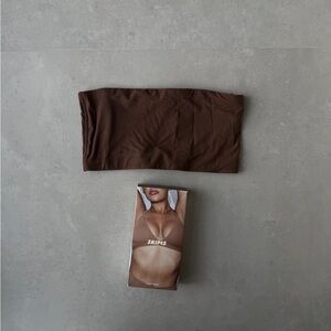 ❤️❤️SOLD❤️❤️SKIMS Fits Everybody Bandeau Top in Cocoa